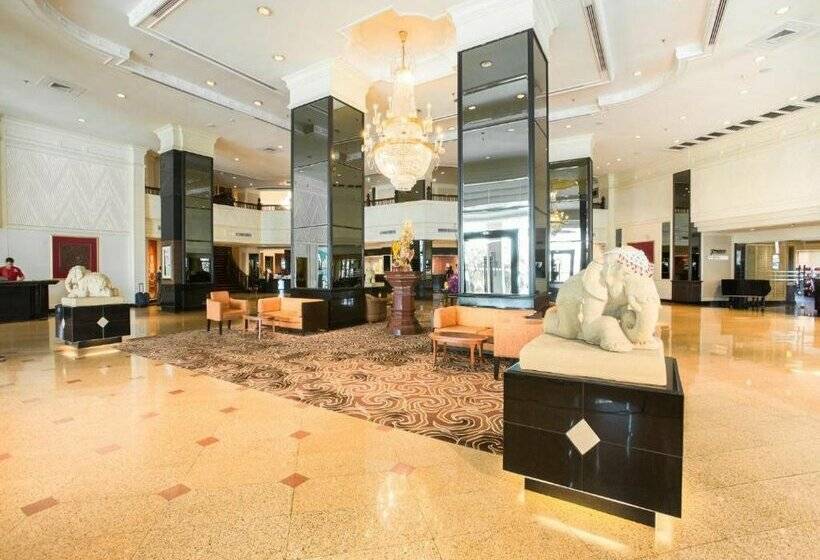 Centara Riverside Hotel Chiang Mai