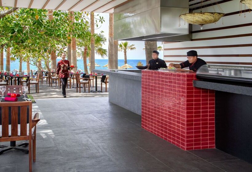 هتل Azia Resort & Spa