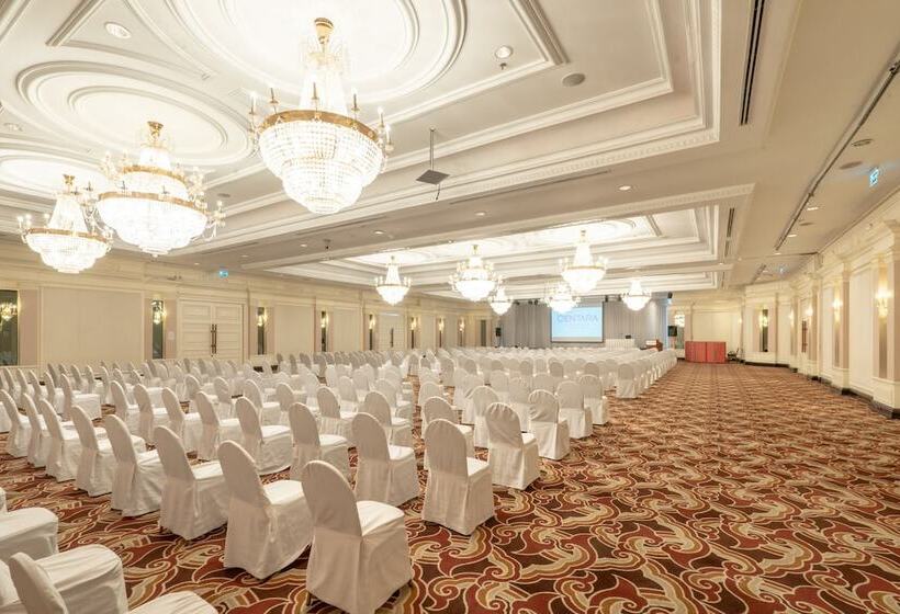 Centara Riverside Hotel Chiang Mai