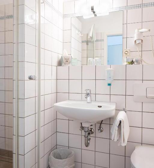 فندق Nibelungen Hof