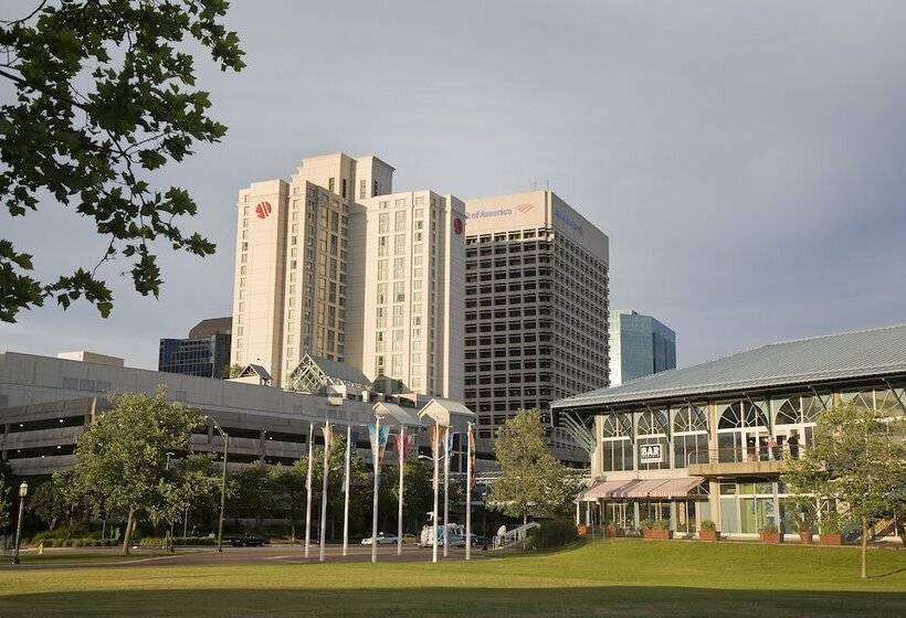 هتل Norfolk Waterside Marriott