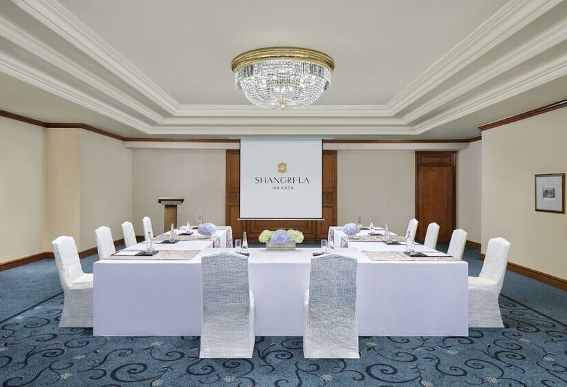 هتل Shangrila Jakarta