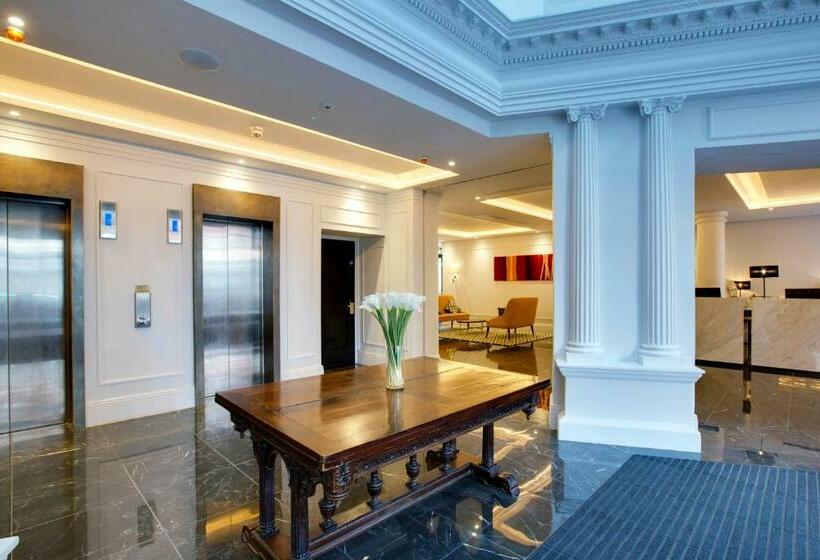 בית מלון כפרי The Davenport