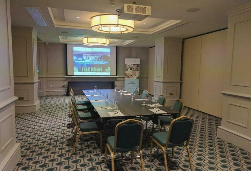 בית מלון כפרי The Davenport