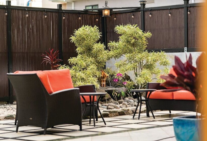 호텔 Wyndham Vacation Resorts Royal Garden At Waikiki