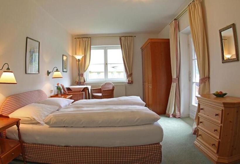 Seehotel Enzian