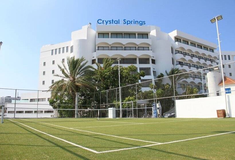 هتل Crystal Springs Beach