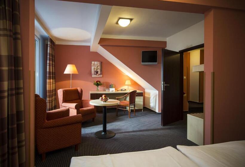 هتل Orea Resort Sklář Harrachov