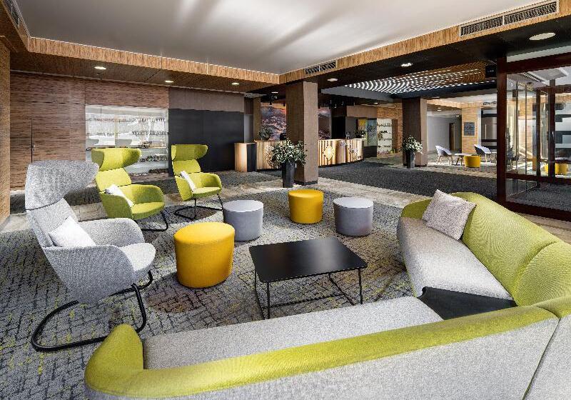 Pinia Hotel & Resort