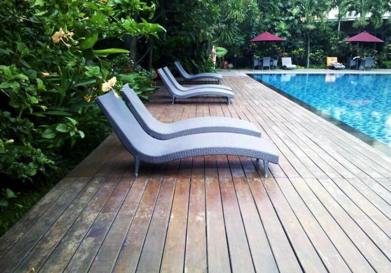 هتل Santika Cirebon