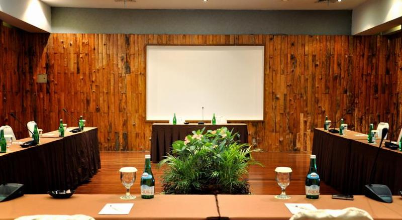 هتل Santika Cirebon