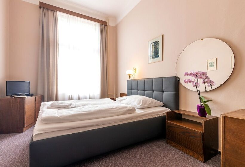 هتل Slovan Plzeň