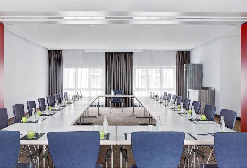 Intercityhotel Hamburg Altona