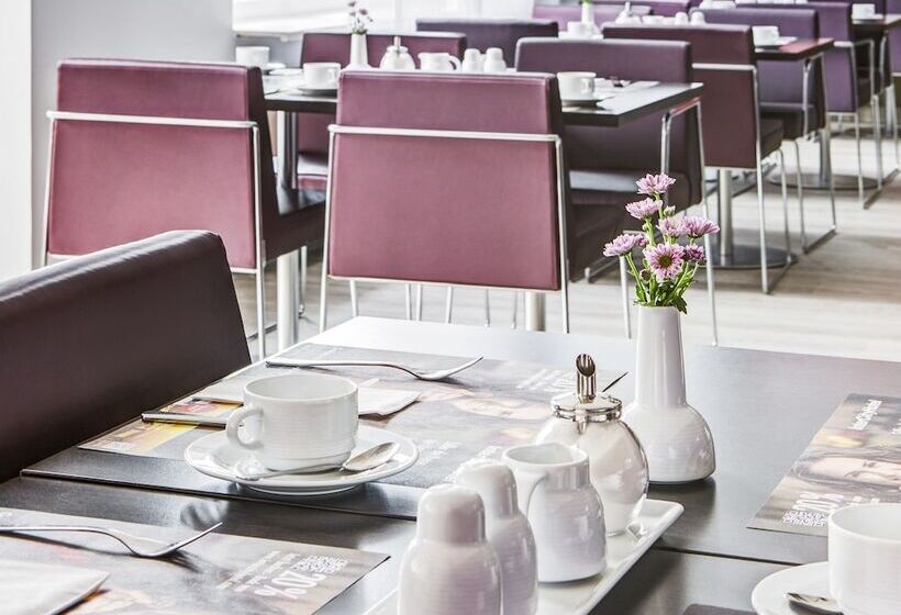 Intercityhotel Hamburg Altona