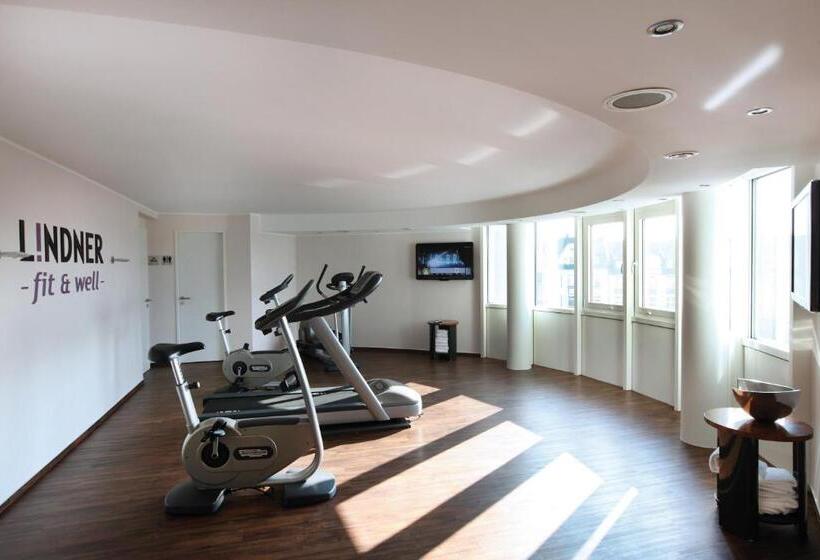 Lindner Hotel Dusseldorf Airport, Part Of Jdv By Hyatt