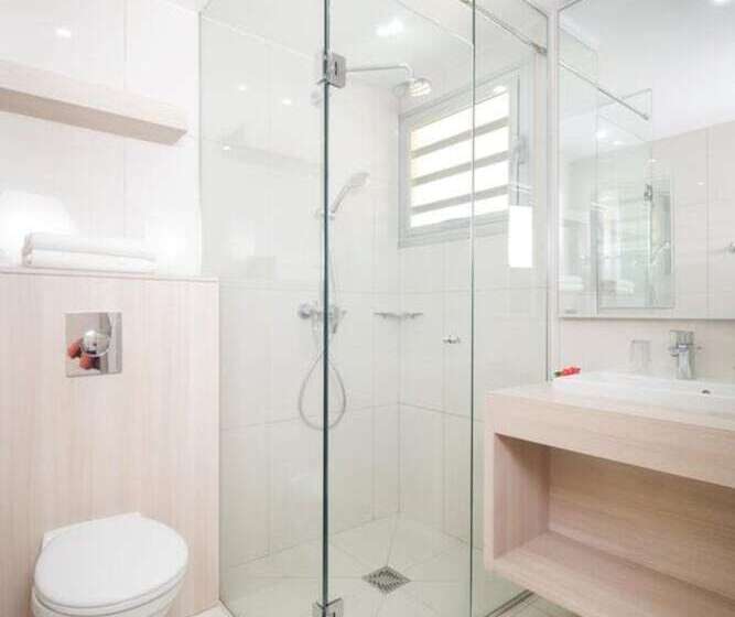 استراحتگاه Malabou Beach