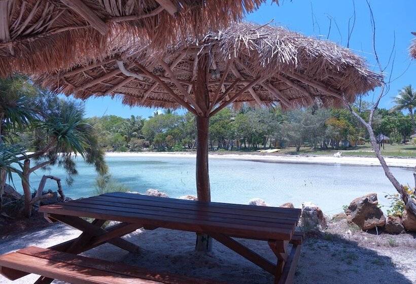 استراحتگاه Malabou Beach