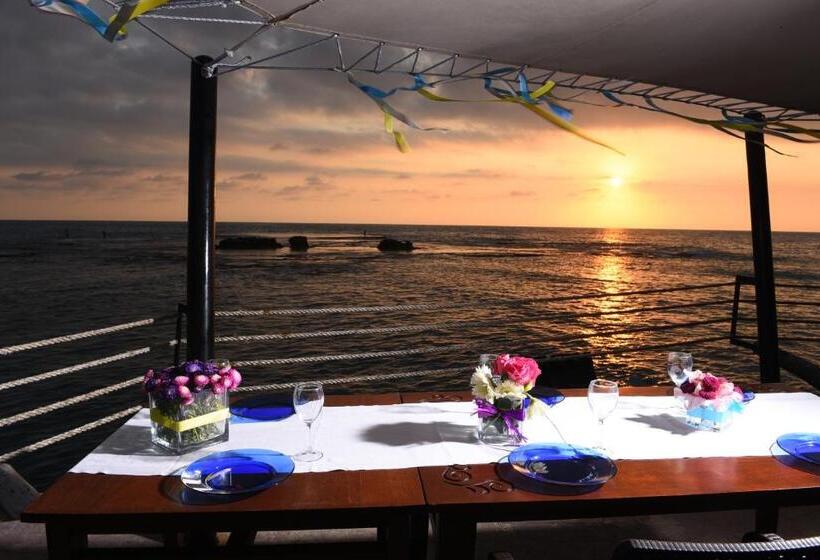 هتل Byblos Sur Mer