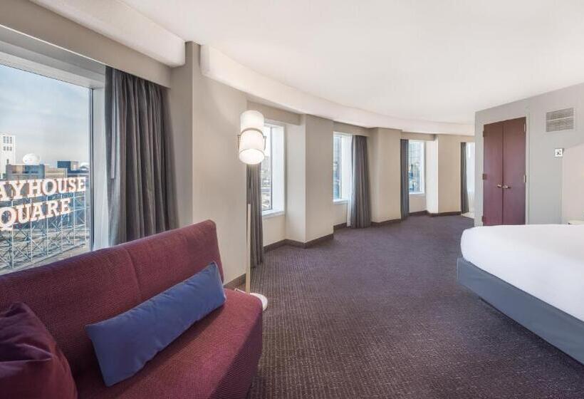 هتل Crowne Plaza Cleveland At Playhouse Square, An Ihg
