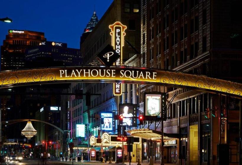 هتل Crowne Plaza Cleveland At Playhouse Square, An Ihg