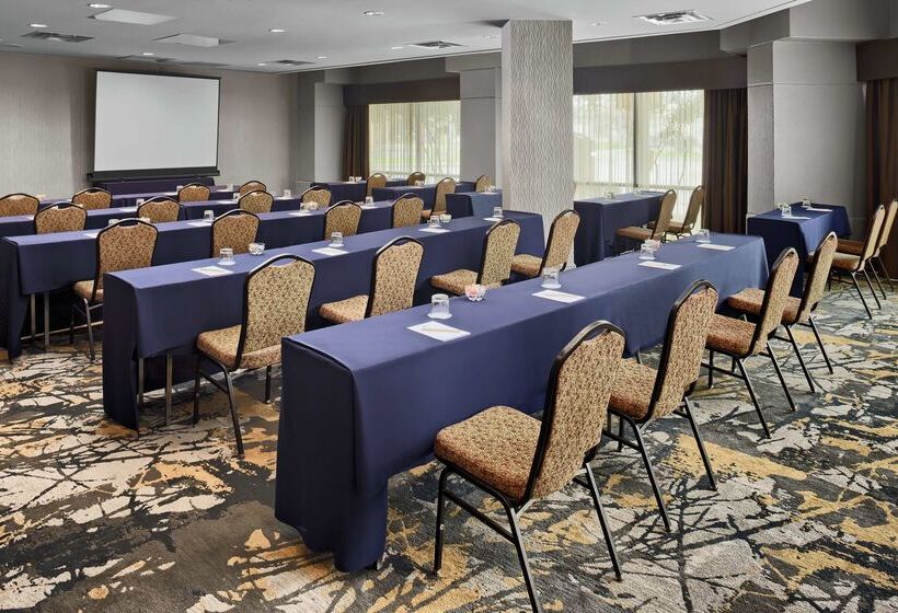 هتل Doubletree By Hilton San Antonio Downtown