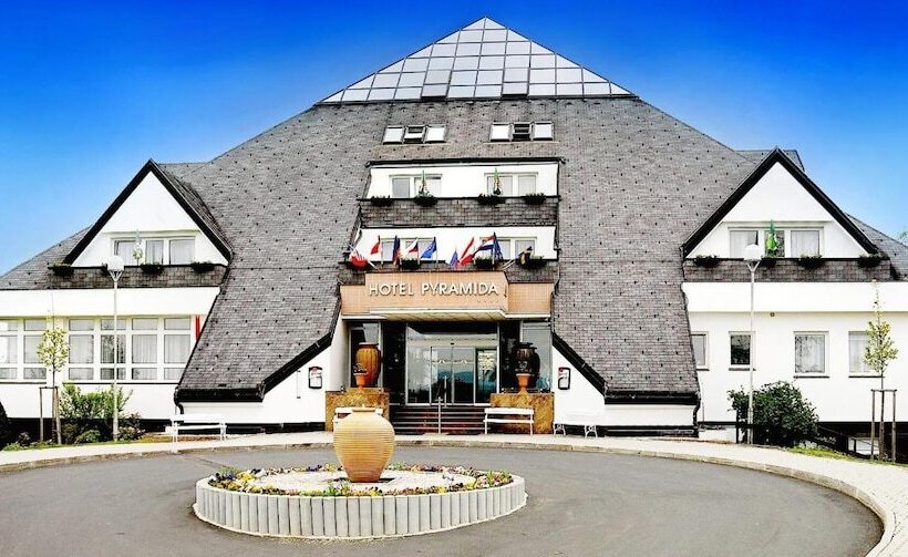 Lázeňský Hotel Pyramida