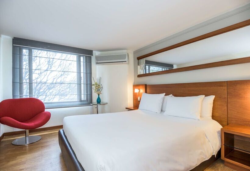 בית מלון כפרי Avani Royal Zona T Bogotá