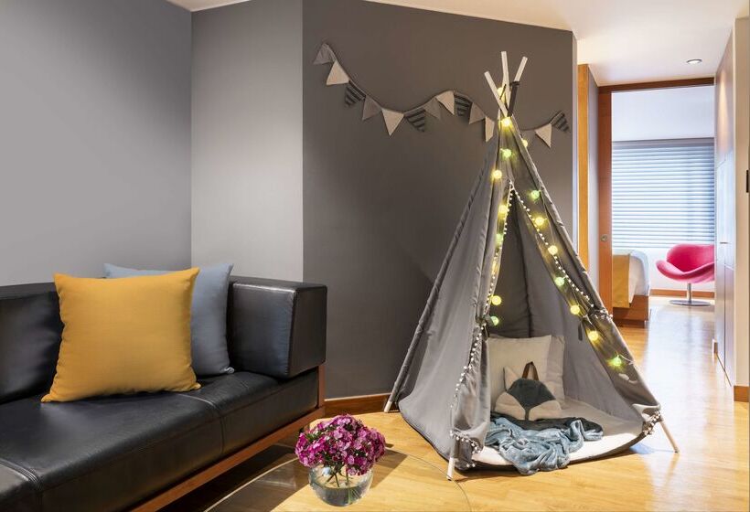 בית מלון כפרי Avani Royal Zona T Bogotá