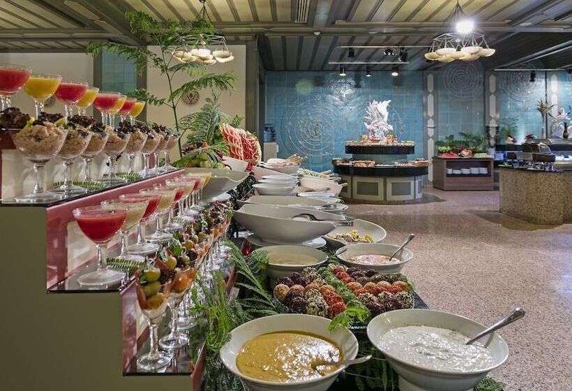 هتل Ozkaymak Falez