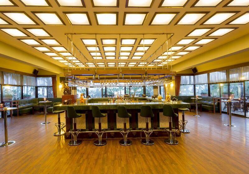 هتل Ozkaymak Falez