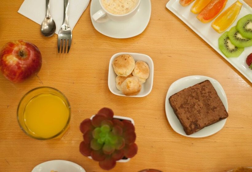 هتل Ramada By Wyndham Buenos Aires Centro