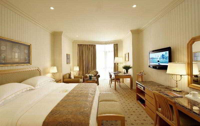 Sheraton Kuwait, A Luxury Collection Hotel, Kuwait City