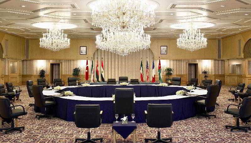 Sheraton Kuwait, A Luxury Collection Hotel, Kuwait City