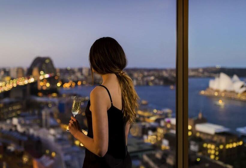 هتل The Sebel Quay West Suites Sydney