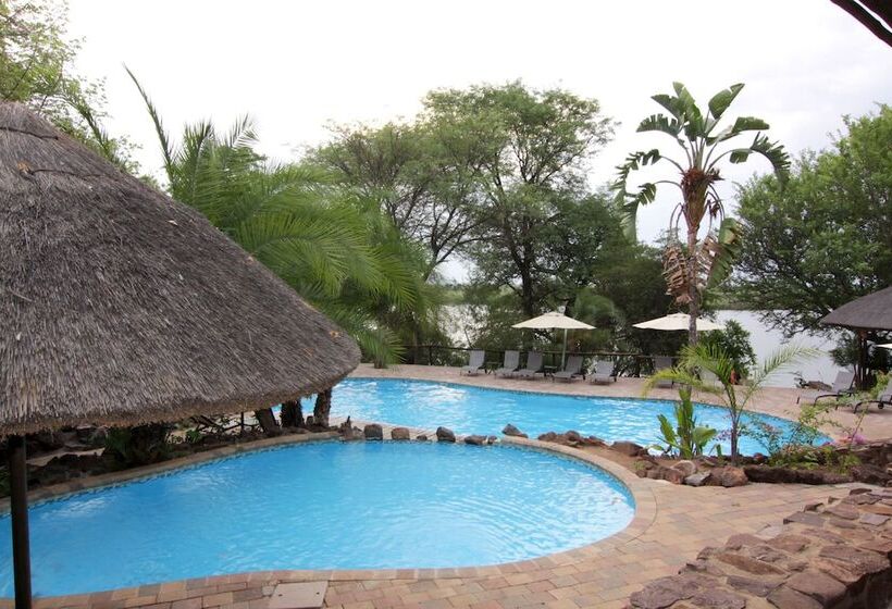 فندق Cresta Mowana Safari Resort & Spa