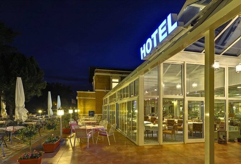 Falk Seehotel Plau Am See