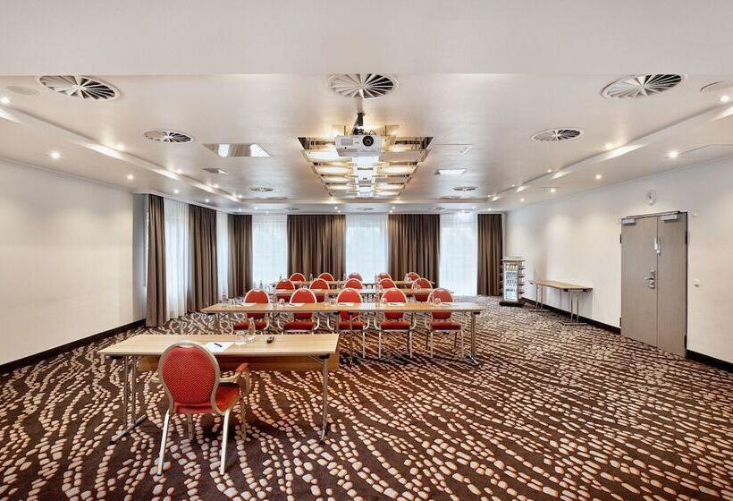 H+ Hotel Frankfurt Airport West