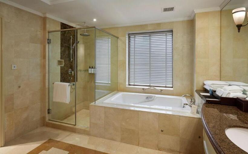 هتل Intercontinental Kuala Lumpur By Ihg