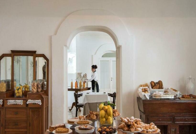 هتل Masseria Il Melograno