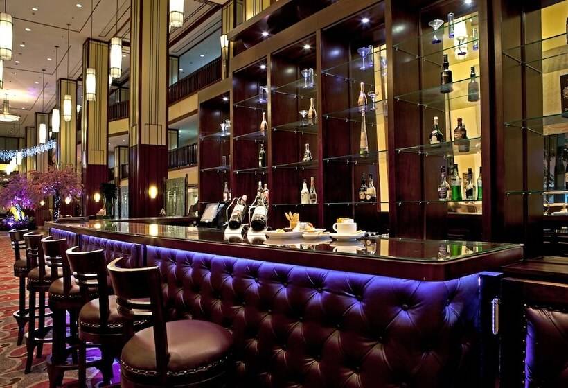 Redtop Hotel & Convention Center