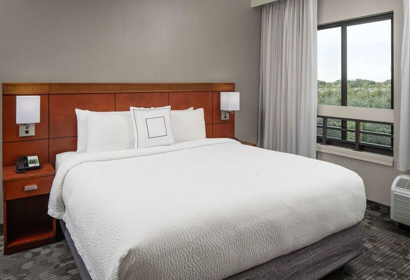 فندق Sonesta Select Miami Lakes