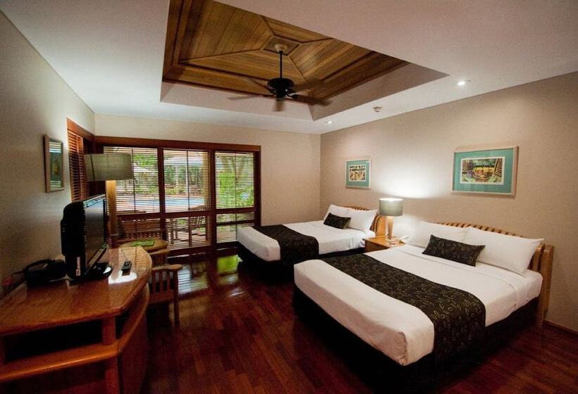 Green Island Resort