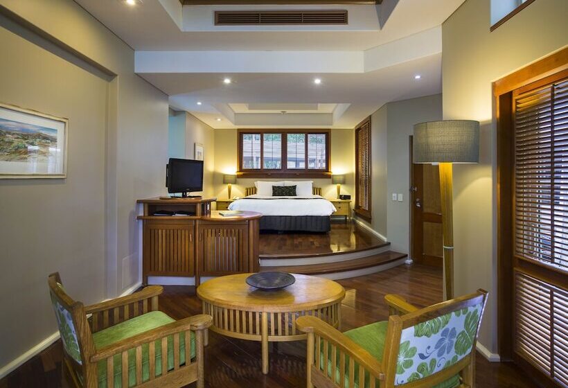 Green Island Resort