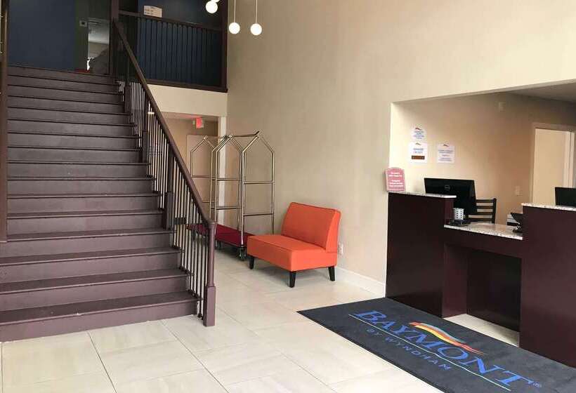 בית מלון כפרי Baymont By Wyndham Lake Park Valdosta I75