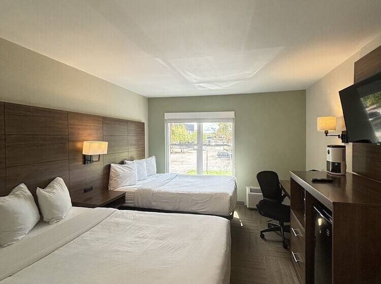 בית מלון כפרי Baymont By Wyndham Lake Park Valdosta I75
