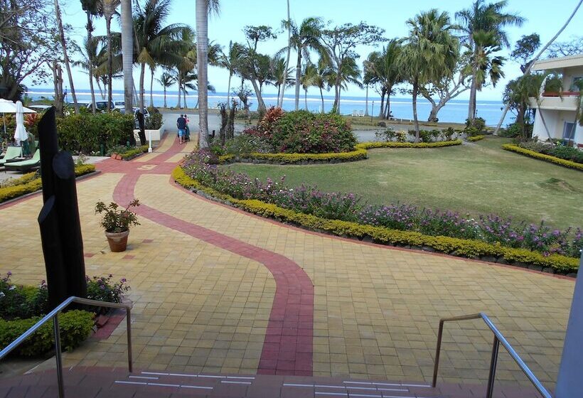 هتل Bedarra Beach Inn