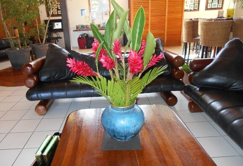 هتل Bedarra Beach Inn