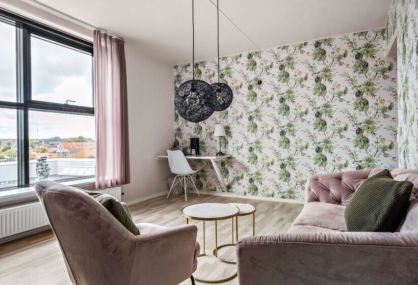 هتل Best Western Royal Holstebro