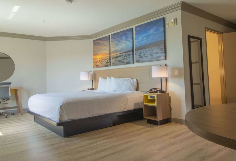 فندق Days Inn By Wyndham Carlsbad
