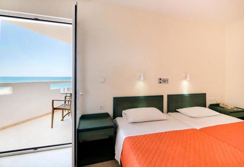 Fotos del hotel Evelyn Beach:  4